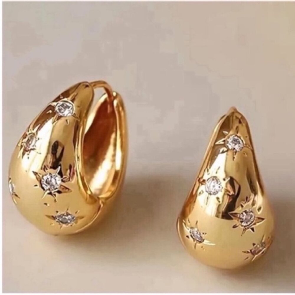 New! Anthropologie Aster Gold Plated Hoop Huggie Earrings (2010) NWOT